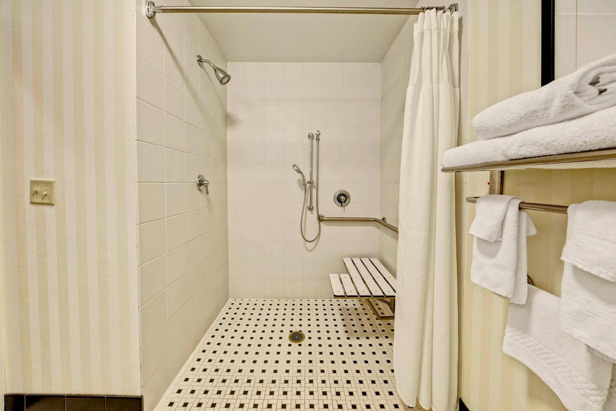 Fairfield Inn & Suites Memphis Олив-Бранч Экстерьер фото